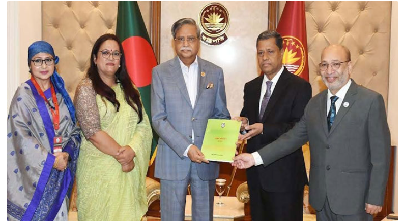 তথ্য অধিকার আইন প্রয়োগে জনগণকে সম্পৃক্ত করার নির্দেশ রাষ্ট্রপতির