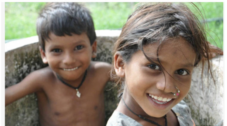 আজ বিশ্ব শিশু দিবস