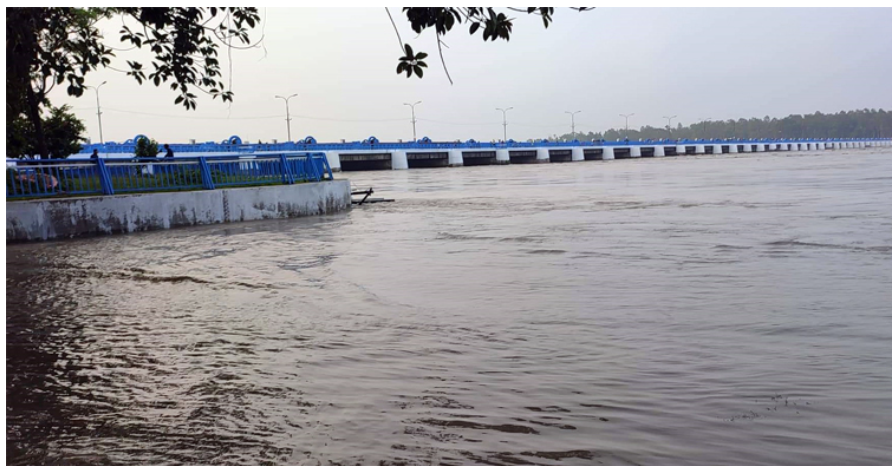 সিকিমে বন্যা রংপুরে নদী তীরবর্তী এলাকায় মাইকিং, সতর্কতা জারি