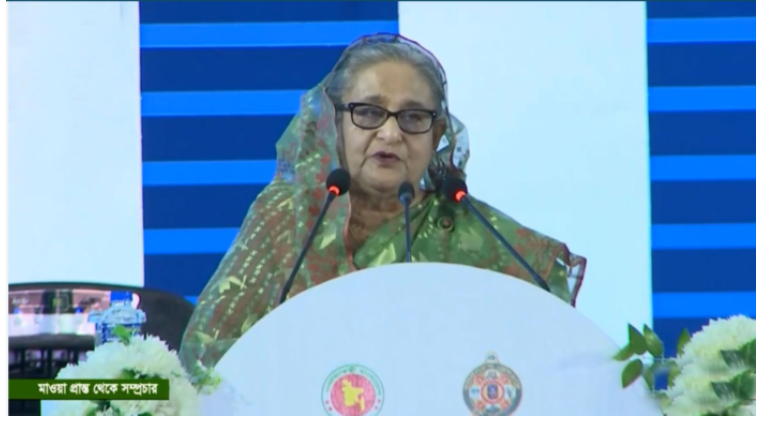 পদ্মা রেল সেতু উদ্বোধন করলেন প্রধানমন্ত্রী