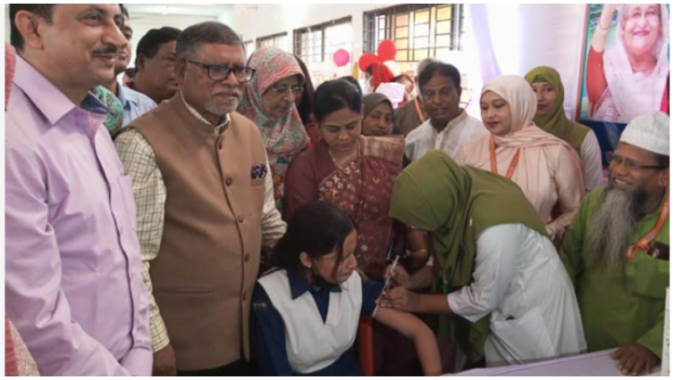 বিএনপি স্বাস্থ্য বিষয় নিয়ে বিভ্রান্তকর তথ্য ছড়িয়েছে: স্বাস্থ্যমন্ত্রী