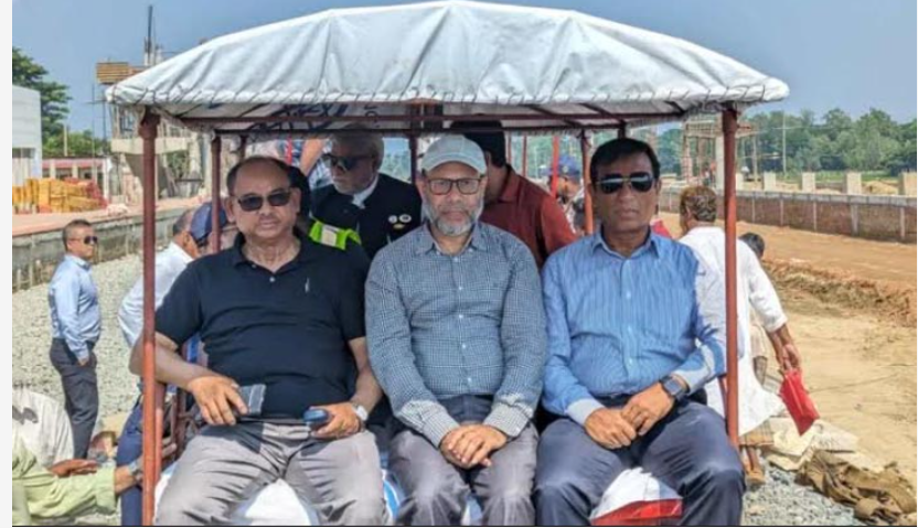 কক্সবাজারের নতুন রেললাইন পরিদর্শনে রেলমন্ত্রী