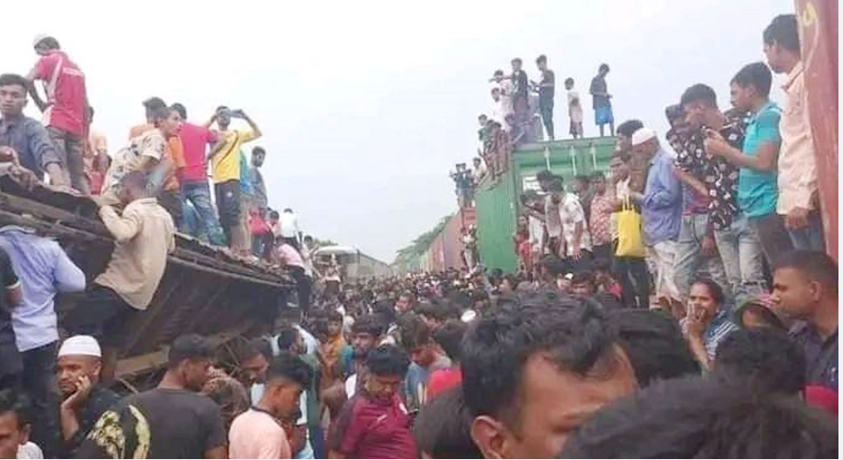 একে একে বের করা হচ্ছে মরদেহ, নিহত বেড়ে ২০