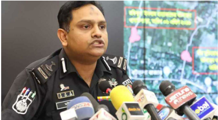 মিথ্যা পরিচয় ব্যবহার করে পালিয়ে যাচ্ছে নাশকতাকারীরা