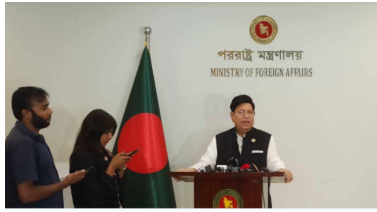 যুক্তরাষ্ট্র সুপার পাওয়ার, তাদের প্রত্যাখ্যান করতে পারি না: মোমেন