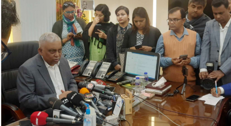 সভা-সমাবেশের বিষয়ে ইসির সিদ্ধান্ত বাস্তবায়ন করবে মন্ত্রণালয় স্বরাষ্ট্রমন্ত্রী