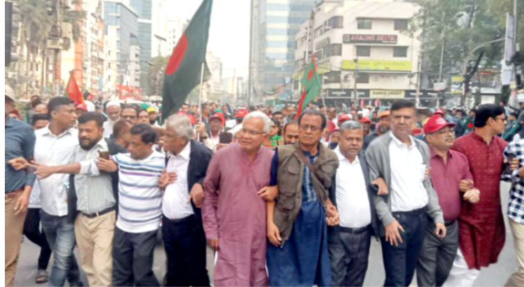 বিএনপির বিজয় শোভাযাত্রায় নেতাকর্মীদের ঢল, নির্বাচনবিরোধী স্লোগান