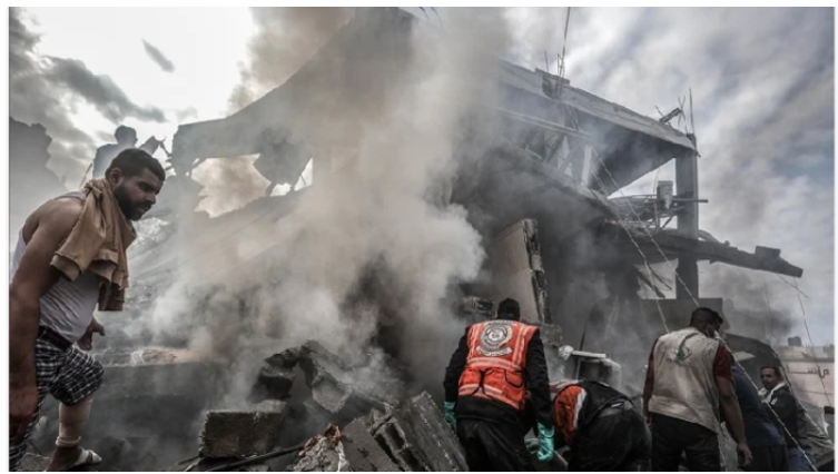 ইসরায়েলি হামলায় গাজায় নিহতের সংখ্যা ১৯ হাজার ছুঁই ছুঁই