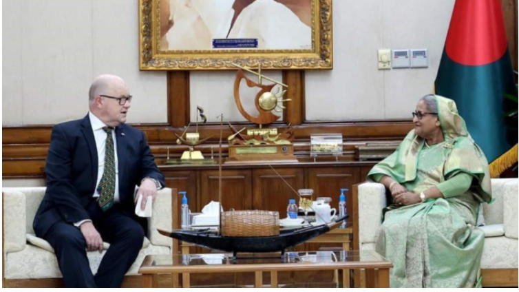 প্রধানমন্ত্রীর সঙ্গে অস্ট্রেলিয়ার হাইকমিশনারের সাক্ষাৎ