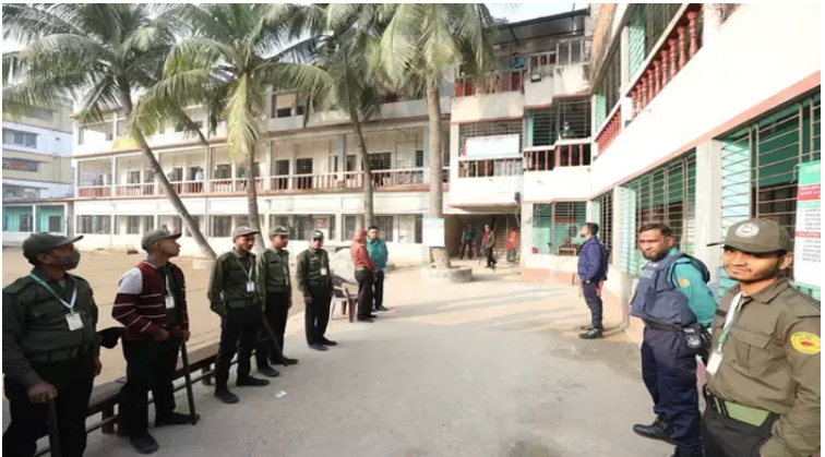 দ্বাদশ জাতীয় সংসদ নির্বাচন: ভোট গ্রহণ শুরু