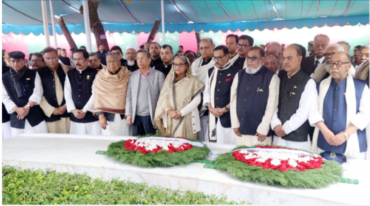 নতুন মন্ত্রীদের নিয়ে বঙ্গবন্ধুর সমাধিতে প্রধানমন্ত্রীর শ্রদ্ধা