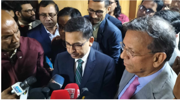 নির্বাচনের পরে কূটনৈতিক সংকটের সম্ভাবনা নেই: আইনমন্ত্রী