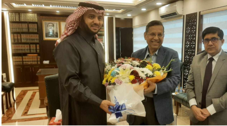 সৌদির ব্যবসায়ীরা বাংলাদেশে বিনিয়োগ করতে উন্মুখ: আইনমন্ত্রী