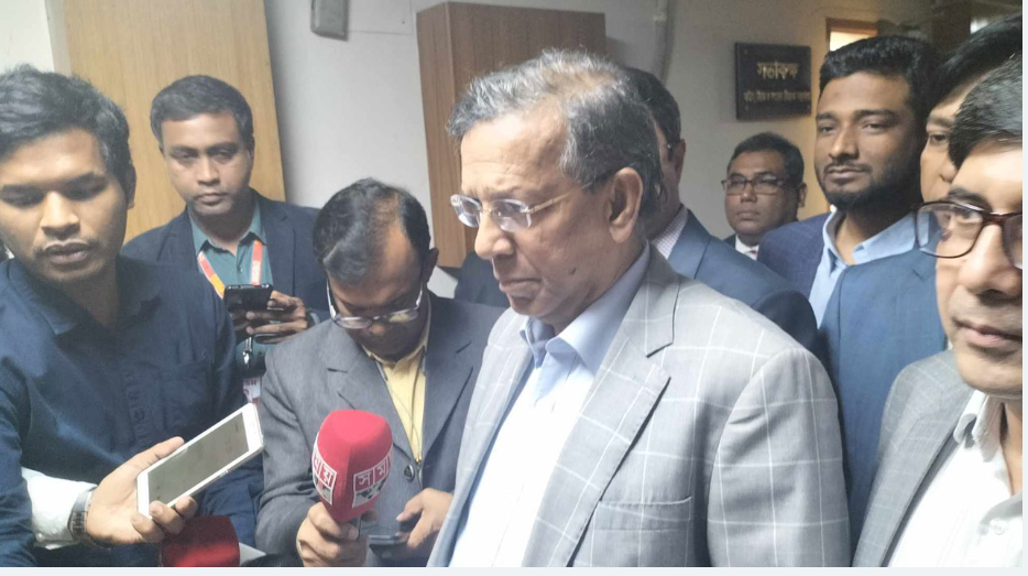 শ্রম আইন সংশোধনে তাড়াহুড়ো নয়, আইনমন্ত্রীকে আইএলওর আহ্বান