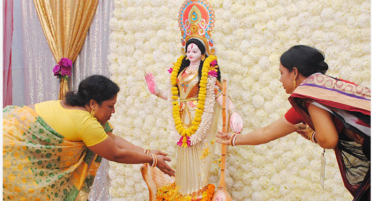 আজ সরস্বতী পূজা