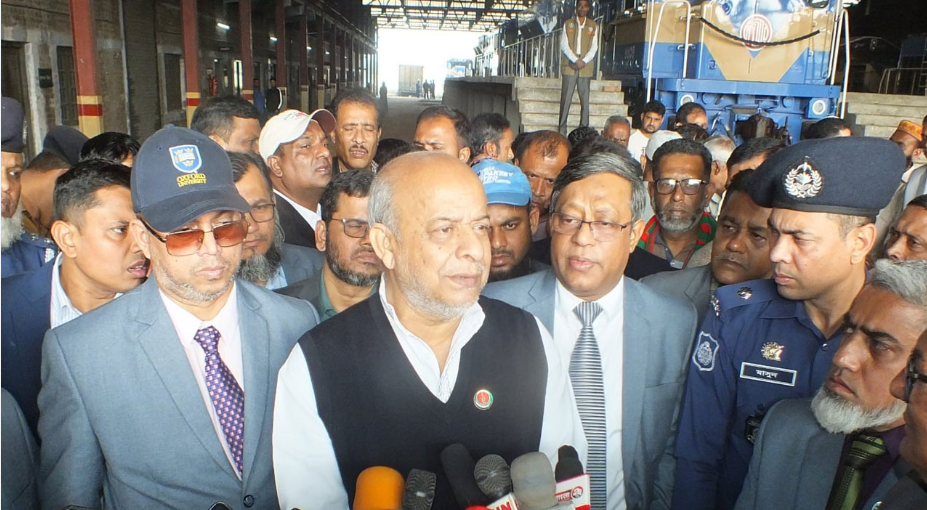 নিজ পরিবারের মতো রেলকেও ভালোবেসে সুন্দরভাবে সাজাতে হবে