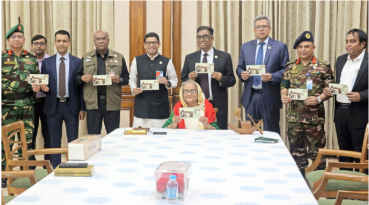 ৭ মার্চ উপলক্ষ্যে স্মারক ডাকটিকিট অবমুক্ত করলেন প্রধানমন্ত্রী