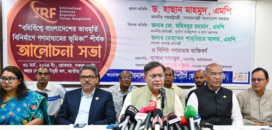 সরকারের সমালোচনা হবে, তবে তা যেন দেশ বিধ্বংসী না হয়