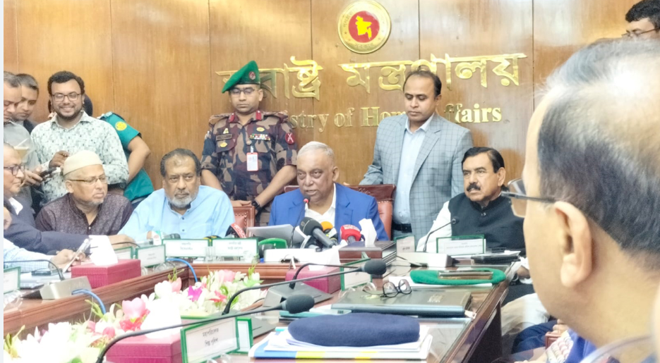 শিগগিরই শহরের যানজট সহনীয় হবে : স্বরাষ্ট্রমন্ত্রী