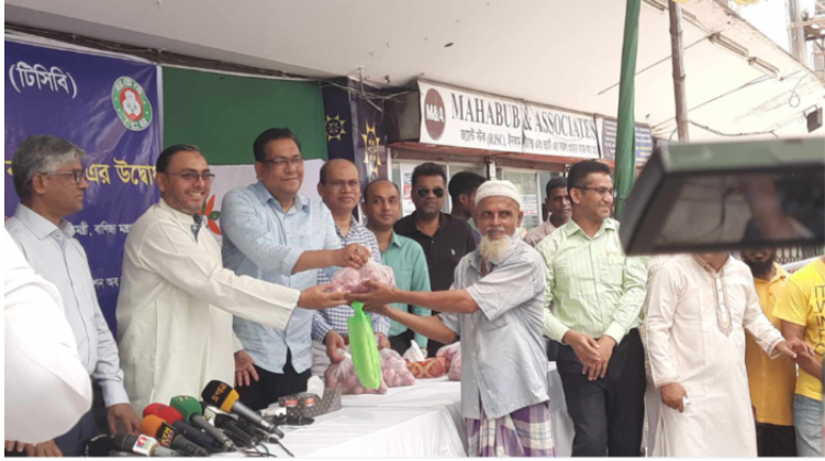 অনেক ঝুঁকি নিয়ে পেঁয়াজ আমদানি করা হয়েছে : বাণিজ্য প্রতিমন্ত্রী