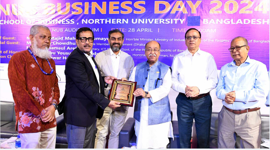 বেসরকারি বিশ্ববিদ্যালয় কেবল ব্যবসা করলে চলবে না : শিল্পমন্ত্রী