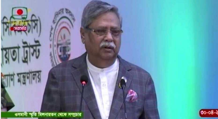 সরকার ও রাজনীতিবিদদের সিদ্ধান্তে জনস্বার্থকে প্রাধান্য দিতে হবে