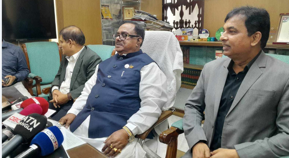 ধান ও চালের মানে আপস করা হবে না : খাদ্যমন্ত্রী