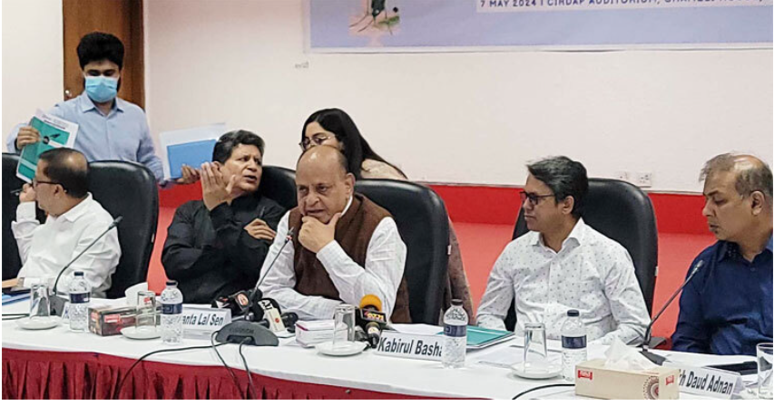 ডেঙ্গুতে মাকে হারিয়েছি, আর যেন কেউ মারা না যায়: স্বাস্থ্যমন্ত্রী