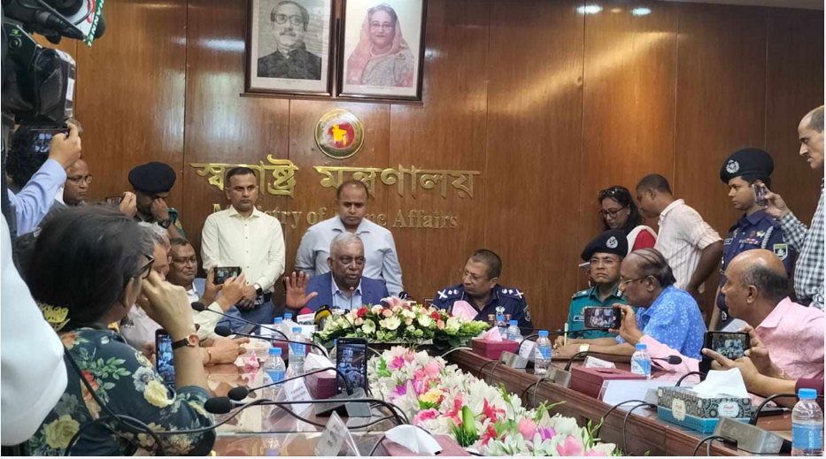 আনারের খুনিদের প্রায় চিহ্নিত করে ফেলেছি : স্বরাষ্ট্রমন্ত্রী