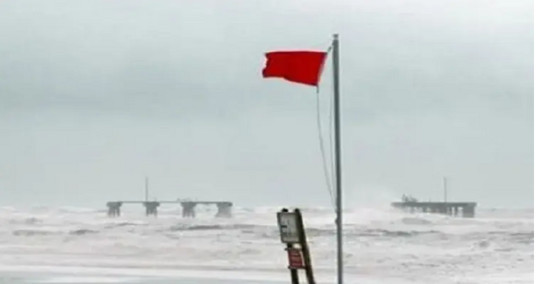 ঘূর্ণিঝড় ‘রেমাল’: ১০ নম্বর মহাবিপদ সংকেত