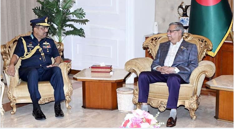 রাষ্ট্রপতির সাথে বিমান বাহিনী প্রধানের বিদায়ী সাক্ষাৎ