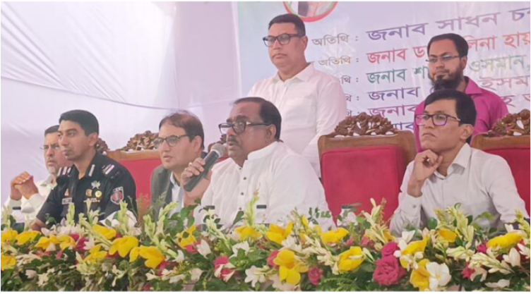 এখন গরিবেরা তিনবেলা ভাত খায় আর ধনীরা খায় আটা