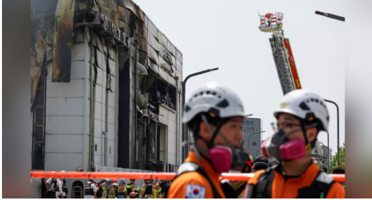 দক্ষিণ কোরিয়ায় ব্যাটারি প্ল্যান্টে ভয়াবহ আগুন, নিহত অন্তত ২০