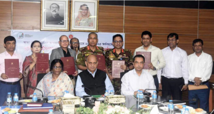 স্বাস্থ্যের ১৩ প্রতিষ্ঠানের বার্ষিক কর্মসম্পাদন চুক্তি সই