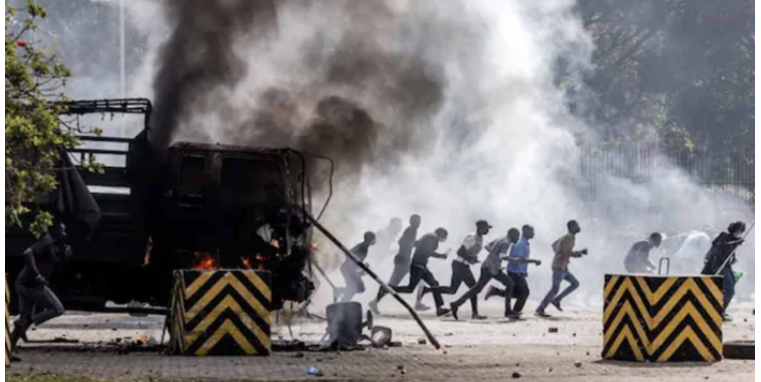 কেনিয়ায় ব্যাপক সরকারবিরোধী আন্দোলন, নিহত ৩৯