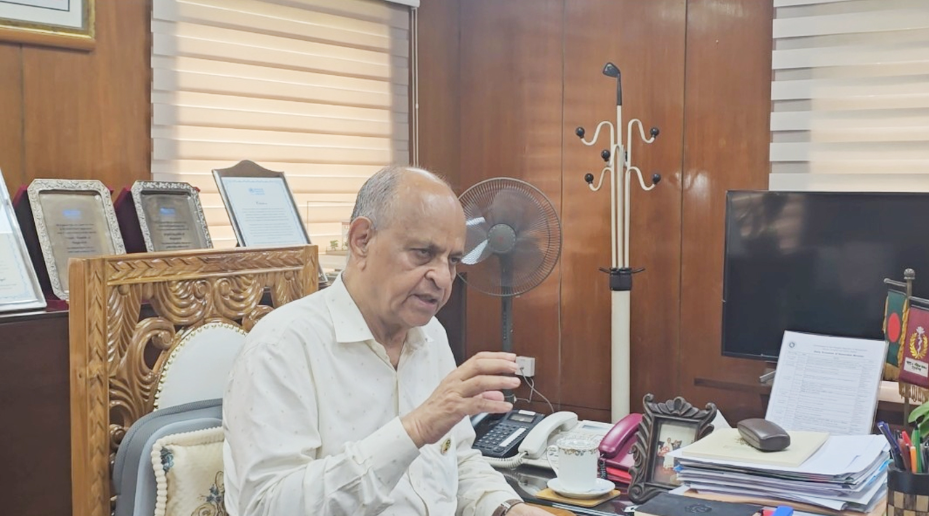 ‘এমপি-মন্ত্রীরা দেশে চিকিৎসা নিলে সাধারণ মানুষের আস্থা ফিরবে’