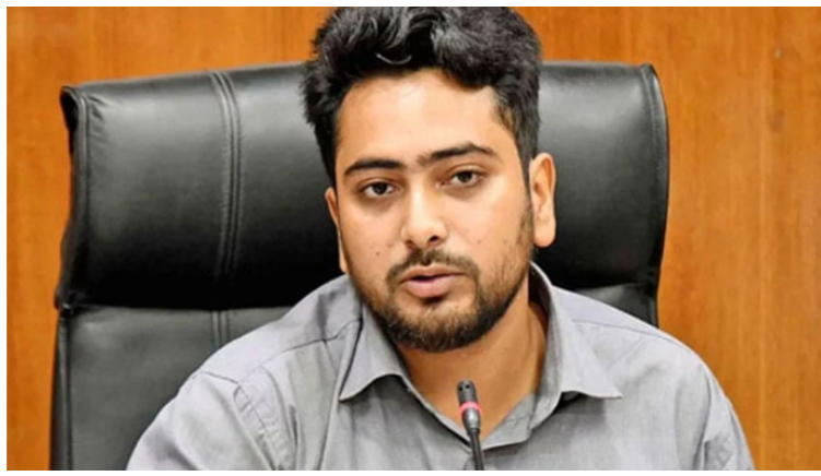 ফ্যাসিবাদ রাজপথে পরাজিত হয়ে এখন অনলাইনে শক্তি দেখাচ্ছে : তথ্য উপদেষ্টা