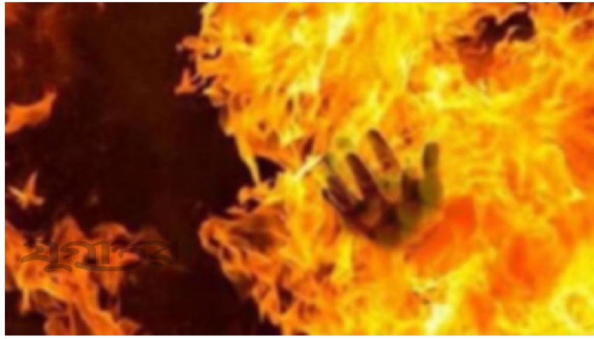 সিলিন্ডার বিস্ফোরণে প্রাণ গেল ৪ জনের