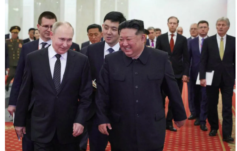 পুতিন আমার ‘সবচেয়ে কাছের বন্ধু’: কিম