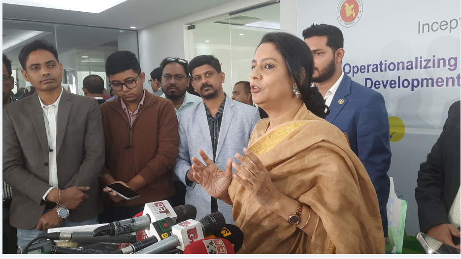 আ.লীগের নির্বাচনে অংশগ্রহণ নিয়ে যা বললেন পরিবেশ উপদেষ্টা