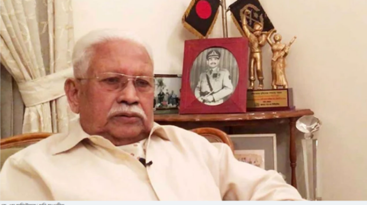 কে এম সফিউল্লাহ মারা গেছেন