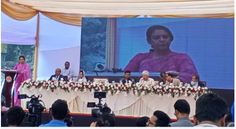 বর্ষার আগেই ঢাকার ১৯টি খালের প্রবাহ ফিরিয়ে আনার প্রতিশ্রুতি