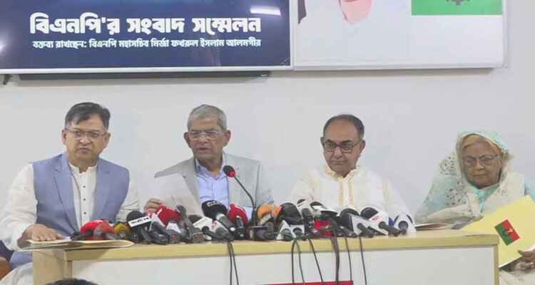 অন্তর্বর্তী সরকারকে সর্বোচ্চ নিরপেক্ষ থাকতে বললেন মির্জা ফখরুল