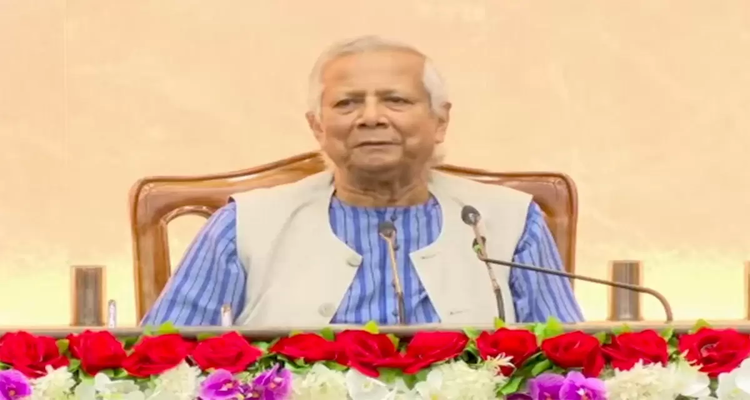 নতুন বাংলাদেশ গড়তে পুলিশ বাহিনীকে কার্যকর ভূমিকা রাখতে হবে : প্রধান উপদেষ্টা