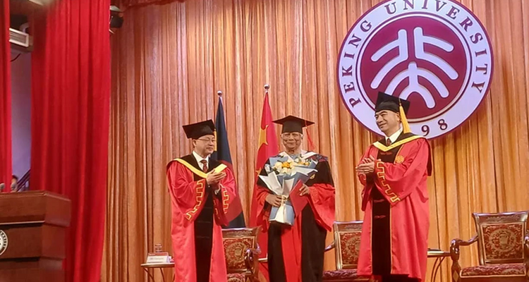 তরুণদের উদ্যোক্তা হওয়ার আহ্বান প্রধান উপদেষ্টার