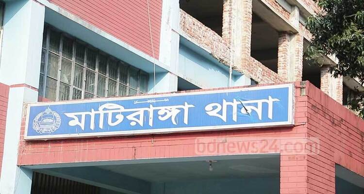 ‘মাদকের টাকার’ জন্য মায়ের গলা কেটে-বাবাকে কুপিয়ে জখম, ছেলে আটক