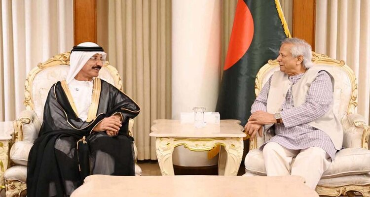 প্রধান উপদেষ্টার সঙ্গে ডিপি ওয়ার্ল্ডের সিইও’র সাক্ষাৎ