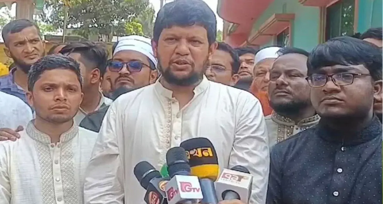 চরমপন্থার সুযোগ কাউকেই নিতে দেওয়া হবে না: মাহফুজ আলম