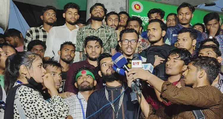 ৬ দফা দাবিতে এবার রেলপথ অবরোধের ঘোষণা পলিটেকনিক শিক্ষার্থীদের