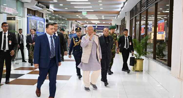 বিমসটেক সম্মেলনে যোগ দিতে ঢাকা ছাড়লেন প্রধান উপদেষ্টা